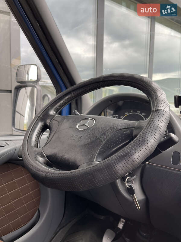 Туристический / Междугородний автобус Mercedes-Benz Sprinter 2005 в Тячеве