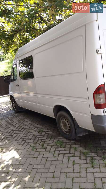 Микроавтобус Mercedes-Benz Sprinter 2004 в Хусте