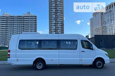 Микроавтобус Mercedes-Benz Sprinter 2016 в Киеве