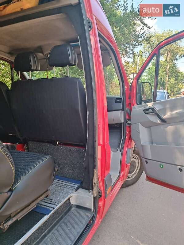 Вантажопасажирський фургон Mercedes-Benz Sprinter 2007 в Кривому Розі фото 6 Вантажопасажирський фургон Mercedes-Benz Sprinter 2007 в Кривому Розі