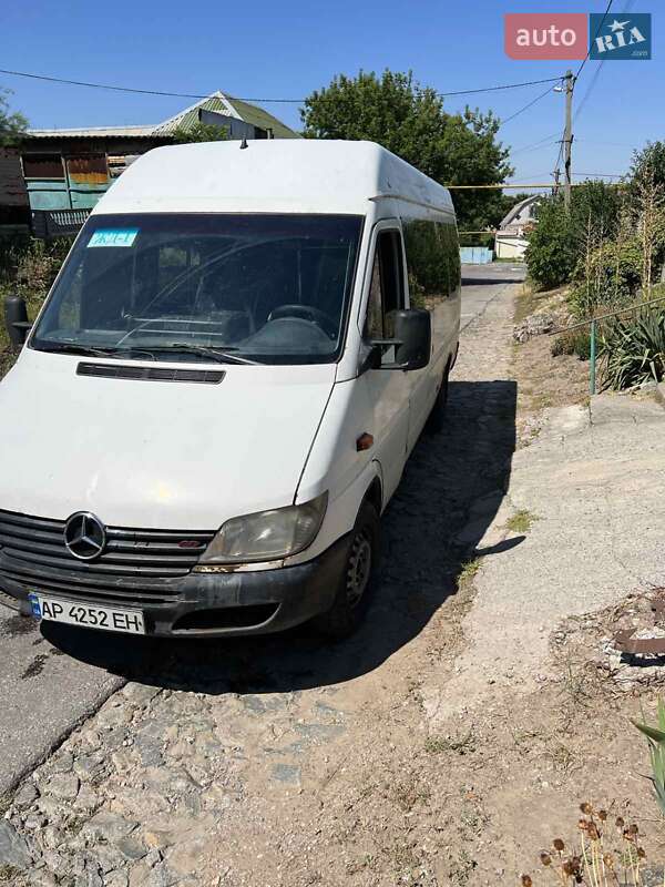 Городской автобус Mercedes-Benz Sprinter 2000 в Запорожье