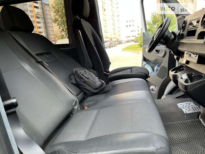 Мікроавтобус Mercedes-Benz Sprinter 2019 в Києві