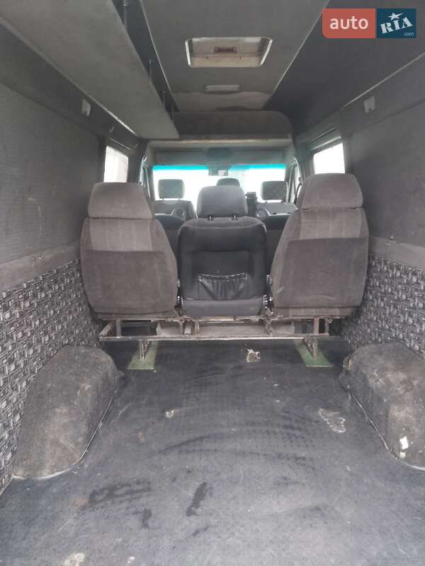 Микроавтобус Mercedes-Benz Sprinter 2003 в Киеве