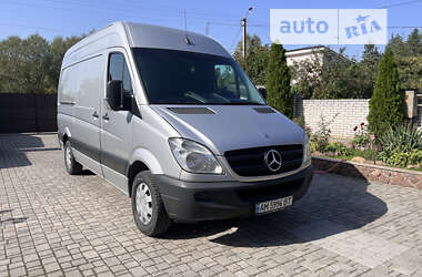 Грузовой фургон Mercedes-Benz Sprinter 2011 в Житомире