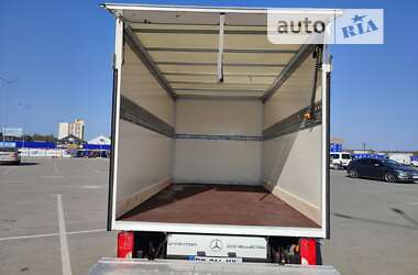 Грузовой фургон Mercedes-Benz Sprinter 2015 в 