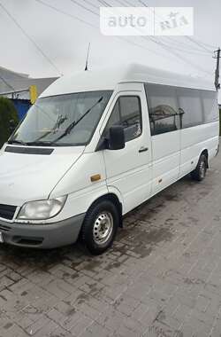 Туристический / Междугородний автобус Mercedes-Benz Sprinter 2004 в Броварах