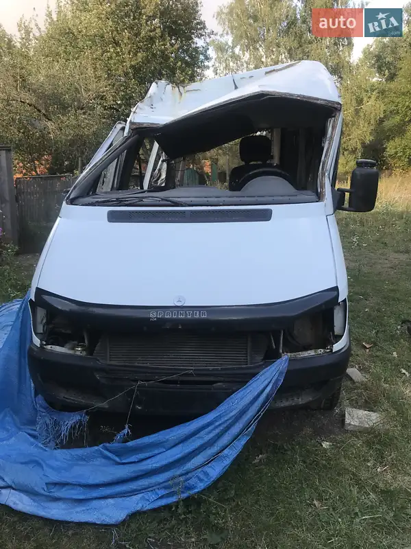 Mercedes-Benz Sprinter 2004