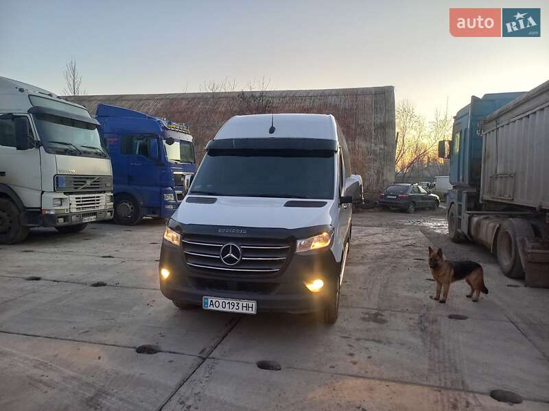 Микроавтобус Mercedes-Benz Sprinter 2018 в Одессе фото 3 Микроавтобус Mercedes-Benz Sprinter 2018 в Одессе