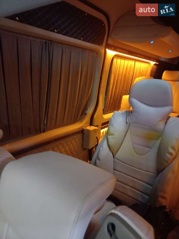 Микроавтобус Mercedes-Benz Sprinter 2018 в Одессе фото 29 Микроавтобус Mercedes-Benz Sprinter 2018 в Одессе