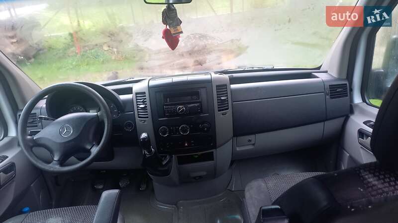 Микроавтобус Mercedes-Benz Sprinter 2008 в Межгорье