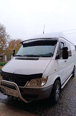 Вантажопасажирський фургон Mercedes-Benz Sprinter 2006 в Сокирянах