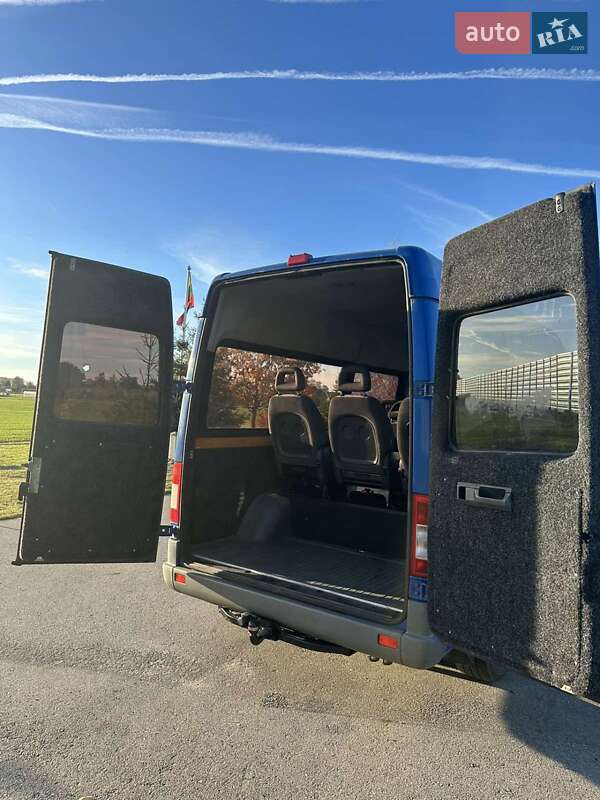 Микроавтобус Mercedes-Benz Sprinter 2004 в Черновцах