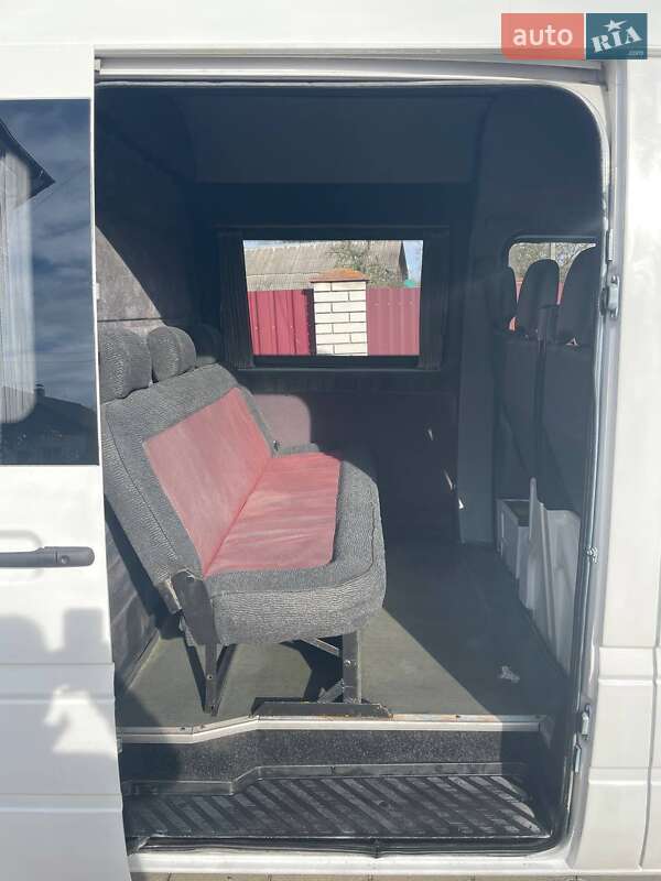 Микроавтобус Mercedes-Benz Sprinter 2004 в Житомире фото 12 Микроавтобус Mercedes-Benz Sprinter 2004 в Житомире