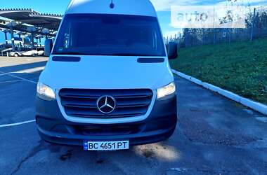 Вантажний фургон Mercedes-Benz Sprinter 2019 в Львові