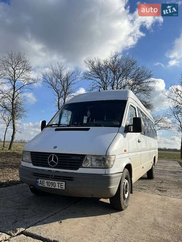 Mercedes-Benz Sprinter 1998