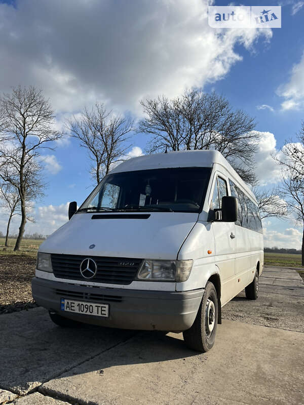 Мікроавтобус Mercedes-Benz Sprinter 1998 в Дніпрі