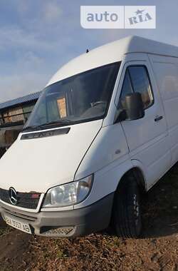 Вантажний фургон Mercedes-Benz Sprinter 2005 в Києві