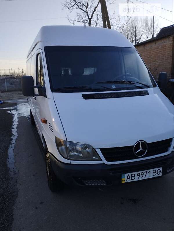 Mercedes-Benz Sprinter 2006