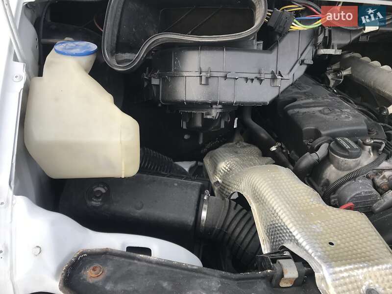 Вантажопасажирський фургон Mercedes-Benz Sprinter 2006 в Рівному