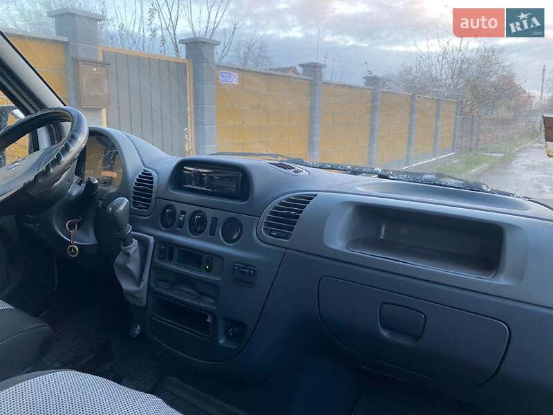 Микроавтобус Mercedes-Benz Sprinter 2004 в Шептицькому