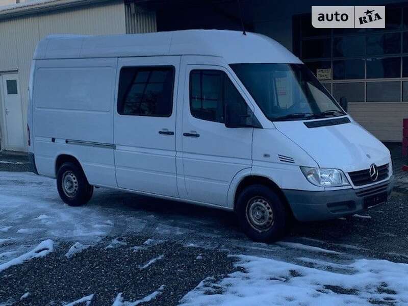 Микроавтобус Mercedes-Benz Sprinter 2004 в Рава-Русской