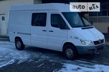 Микроавтобус Mercedes-Benz Sprinter 2004 в Рава-Русской