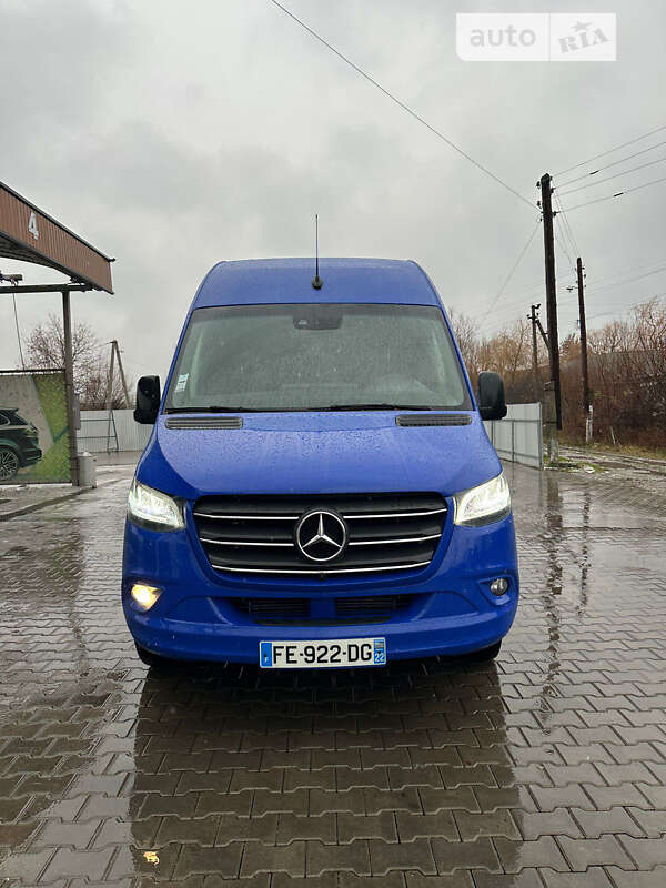 Грузовой фургон Mercedes-Benz Sprinter 2019 в Черновцах