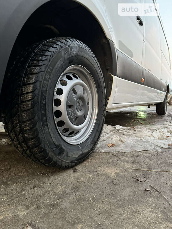 Грузовой фургон Mercedes-Benz Sprinter 2019 в Самборе фото 12 Грузовой фургон Mercedes-Benz Sprinter 2019 в Самборе