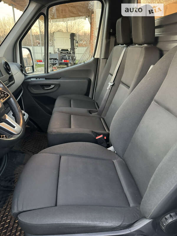 Грузовой фургон Mercedes-Benz Sprinter 2019 в Самборе фото 23 Грузовой фургон Mercedes-Benz Sprinter 2019 в Самборе