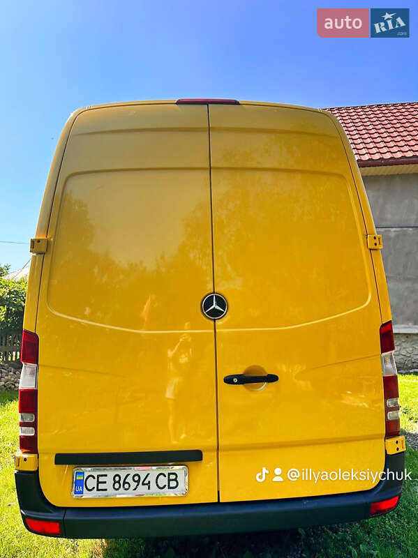 Мікроавтобус Mercedes-Benz Sprinter 2011 в Вижниці