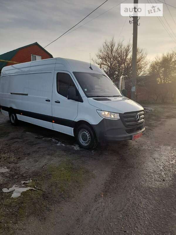 Грузовой фургон Mercedes-Benz Sprinter 2020 в Запорожье