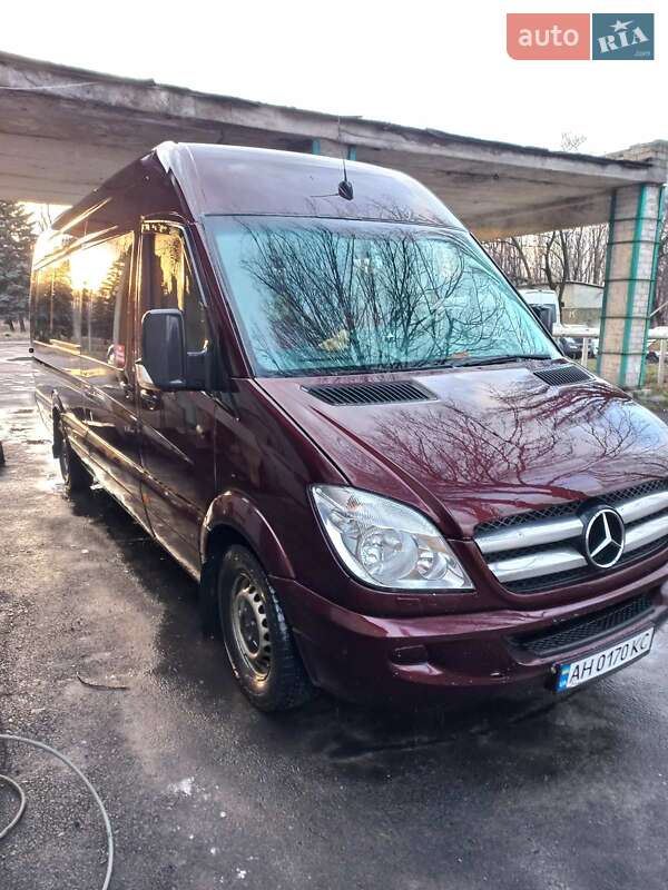 Mercedes-Benz Sprinter 2011
