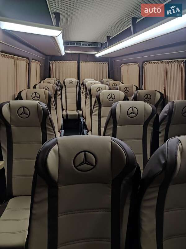 Туристичний / Міжміський автобус Mercedes-Benz Sprinter 2015 в Одесі