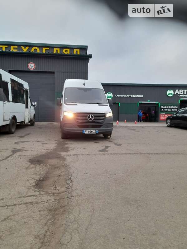Грузовой фургон Mercedes-Benz Sprinter 2020 в Запорожье
