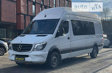 Грузопассажирский фургон Mercedes-Benz Sprinter 2015 в Черновцах