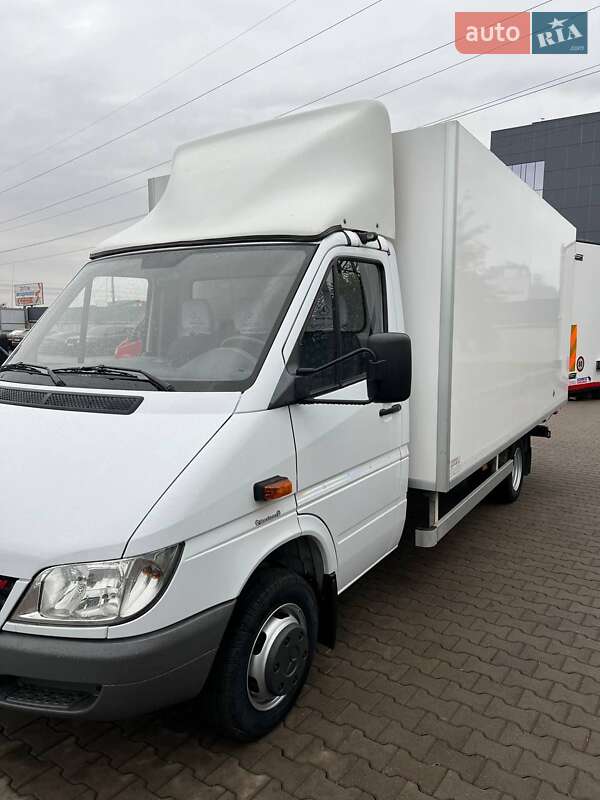 Грузовой фургон Mercedes-Benz Sprinter 2004 в Хусте