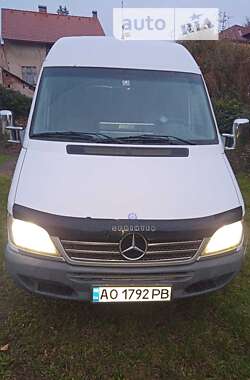 Другие грузовики Mercedes-Benz Sprinter 2004 в 