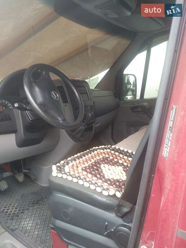 Борт Mercedes-Benz Sprinter 2011 в Врадиевке