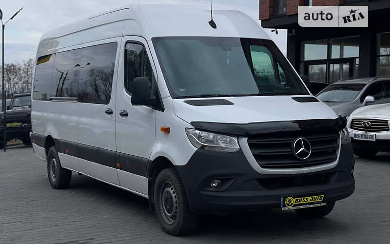 Вантажопасажирський фургон Mercedes-Benz Sprinter 2019 в Чернівцях