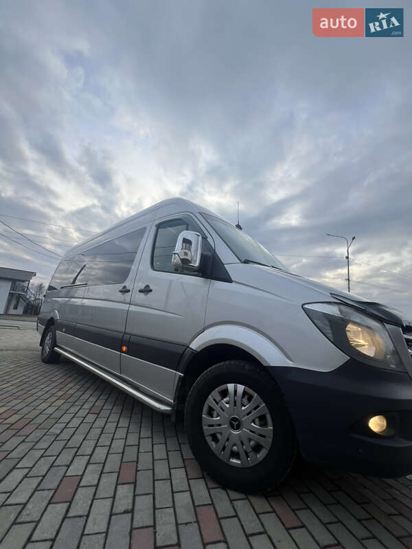 Другие автобусы Mercedes-Benz Sprinter 2015 в Хусте