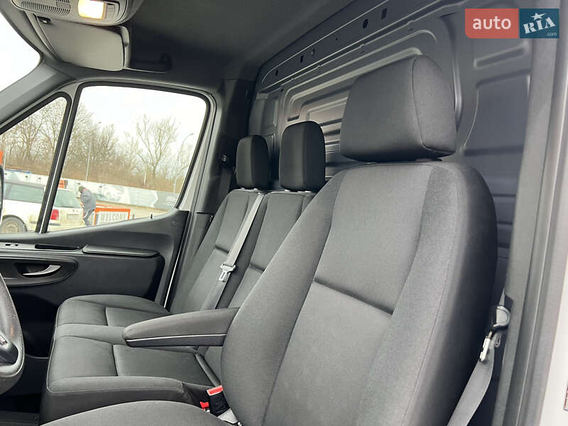 Вантажний фургон Mercedes-Benz Sprinter 2019 в Чернівцях
