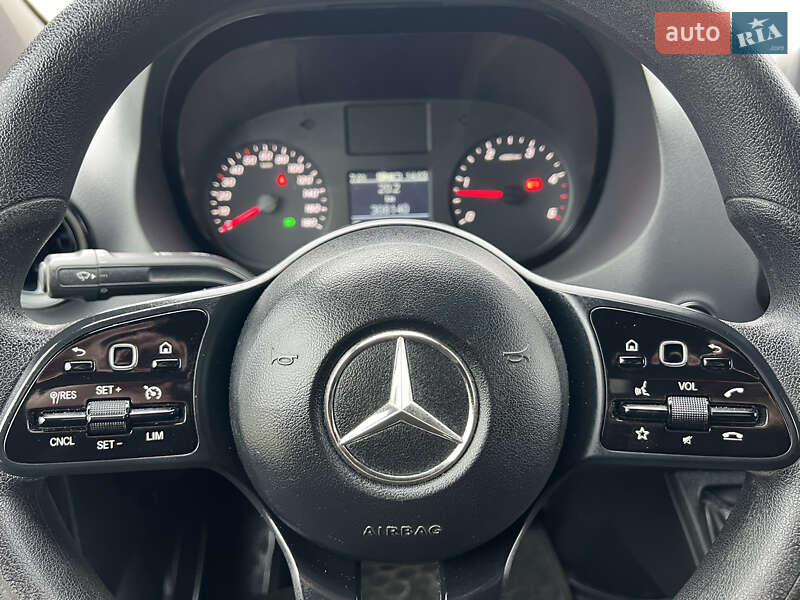 Вантажний фургон Mercedes-Benz Sprinter 2019 в Чернівцях