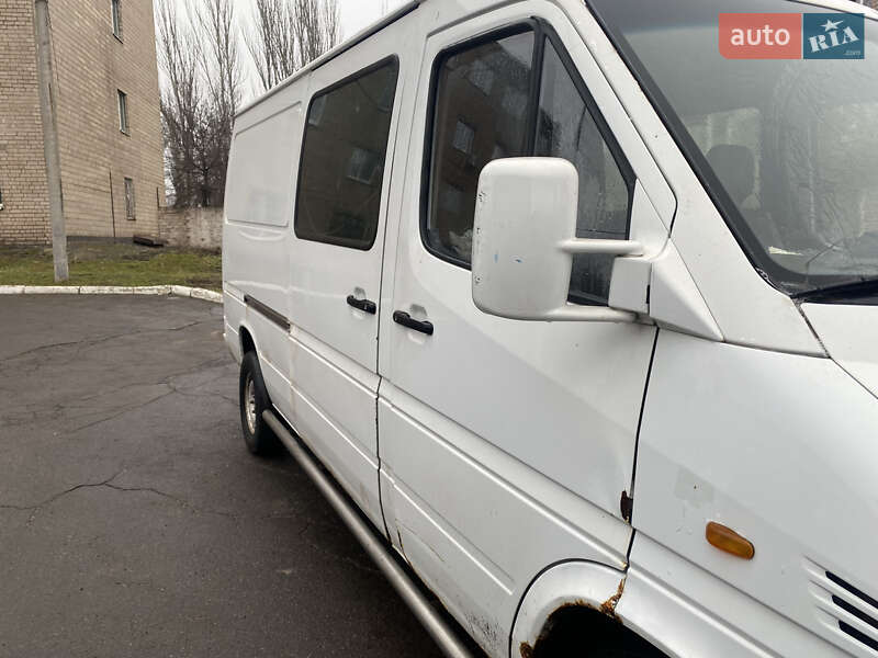 Мікроавтобус Mercedes-Benz Sprinter 2003 в Кривому Розі