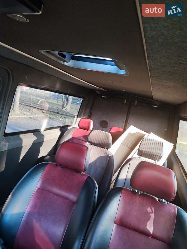 Микроавтобус Mercedes-Benz Sprinter 2002 в Берегово