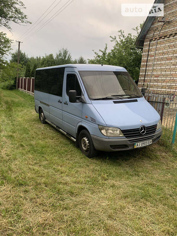 Мікроавтобус Mercedes-Benz Sprinter 2000 в Києві