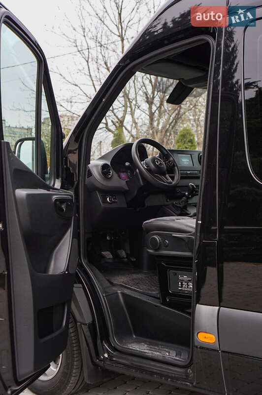 Микроавтобус Mercedes-Benz Sprinter 2019 в Тернополе фото 10 Микроавтобус Mercedes-Benz Sprinter 2019 в Тернополе