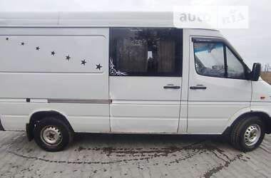 Вантажопасажирський фургон Mercedes-Benz Sprinter 2001 в Чернівцях