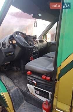 Микроавтобус Mercedes-Benz Sprinter 2004 в 
