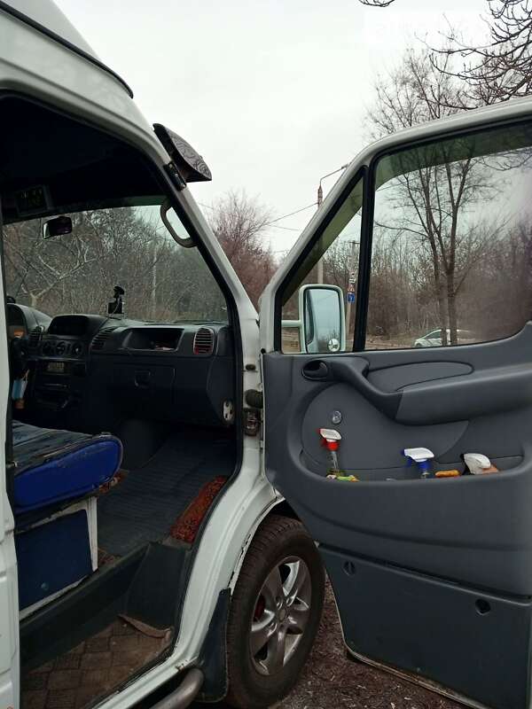 Мікроавтобус Mercedes-Benz Sprinter 2002 в Дніпрі