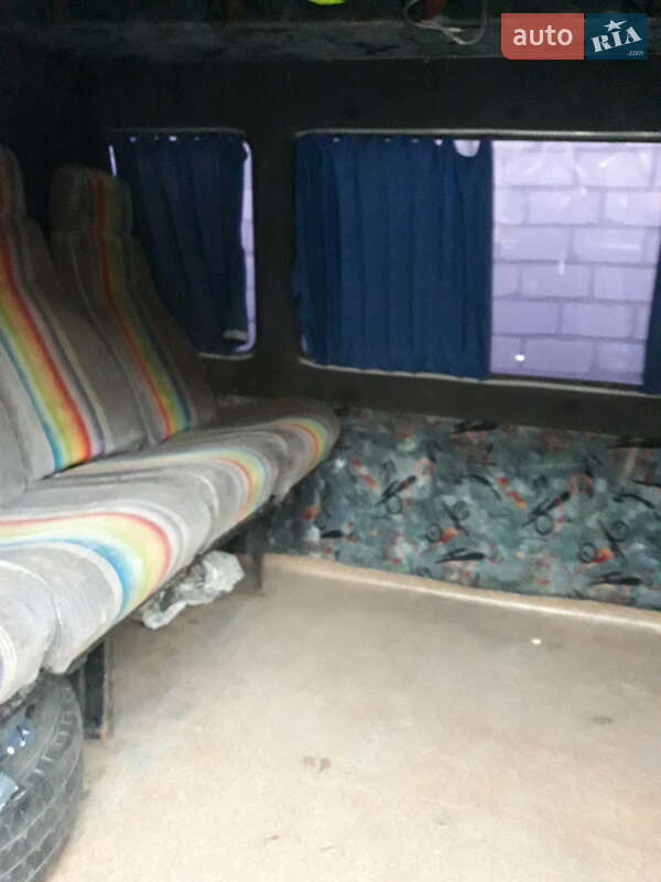 Микроавтобус Mercedes-Benz Sprinter 1998 в Пятихатках фото 5 Микроавтобус Mercedes-Benz Sprinter 1998 в Пятихатках